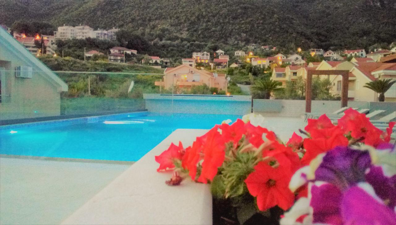 Apartment Sun Village Goran Herceg Novi Bagian luar foto